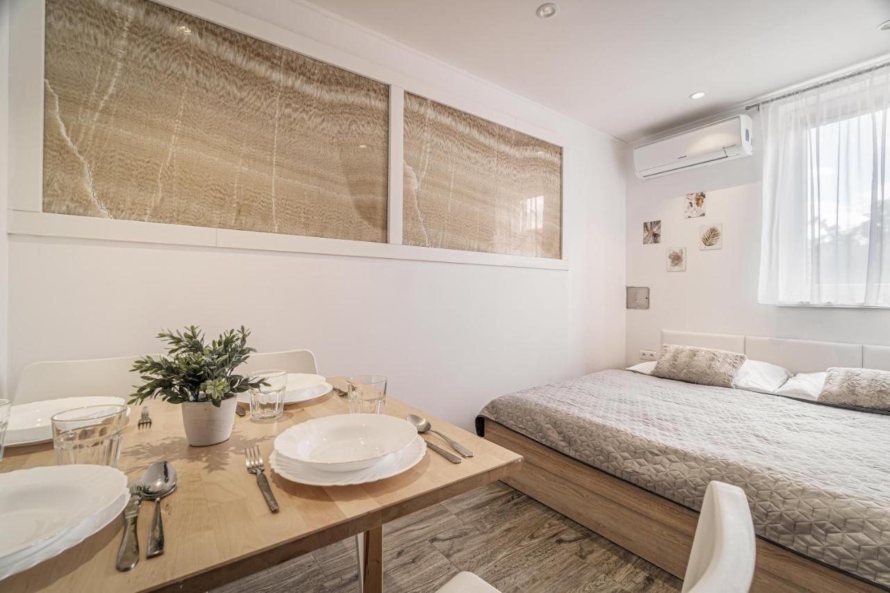 Apartments By Pyramid - Michal Bratislava Extérieur photo