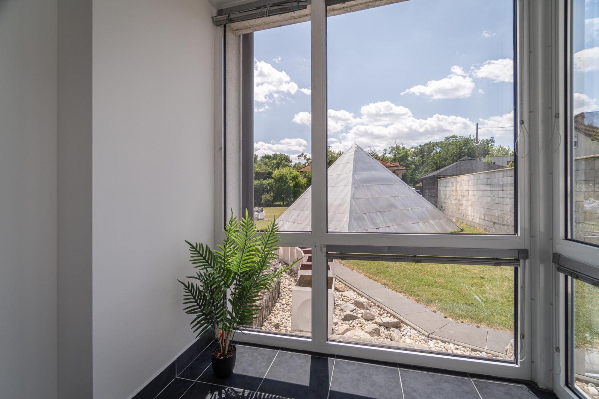 Apartments By Pyramid - Michal Bratislava Extérieur photo