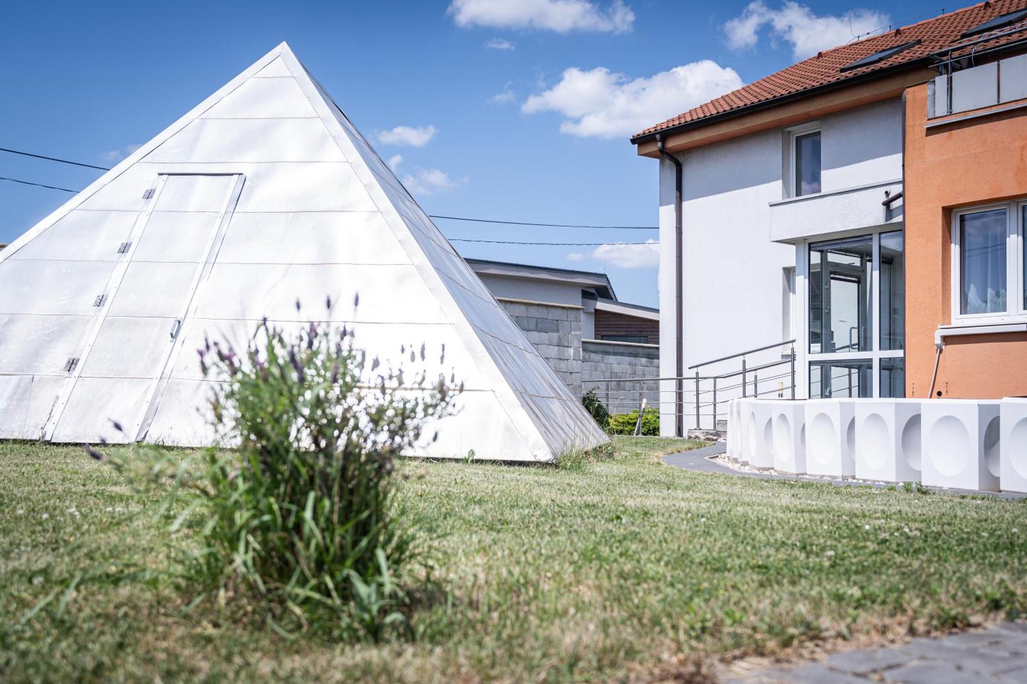 Apartments By Pyramid - Michal Bratislava Extérieur photo